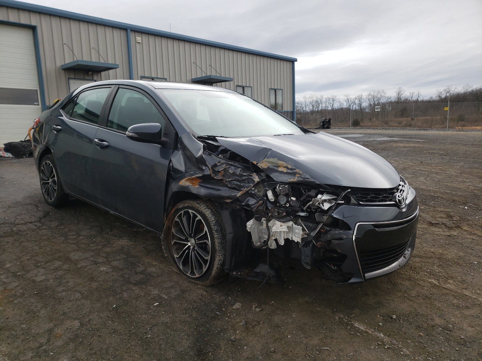 TOYOTA COROLLA L 2015 2t1burhe7fc428356