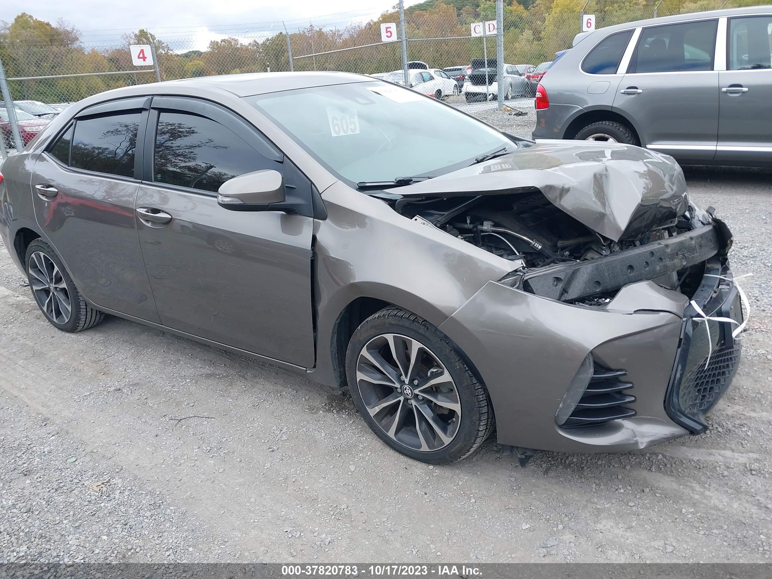 TOYOTA COROLLA 2017 2t1burhe7hc771252