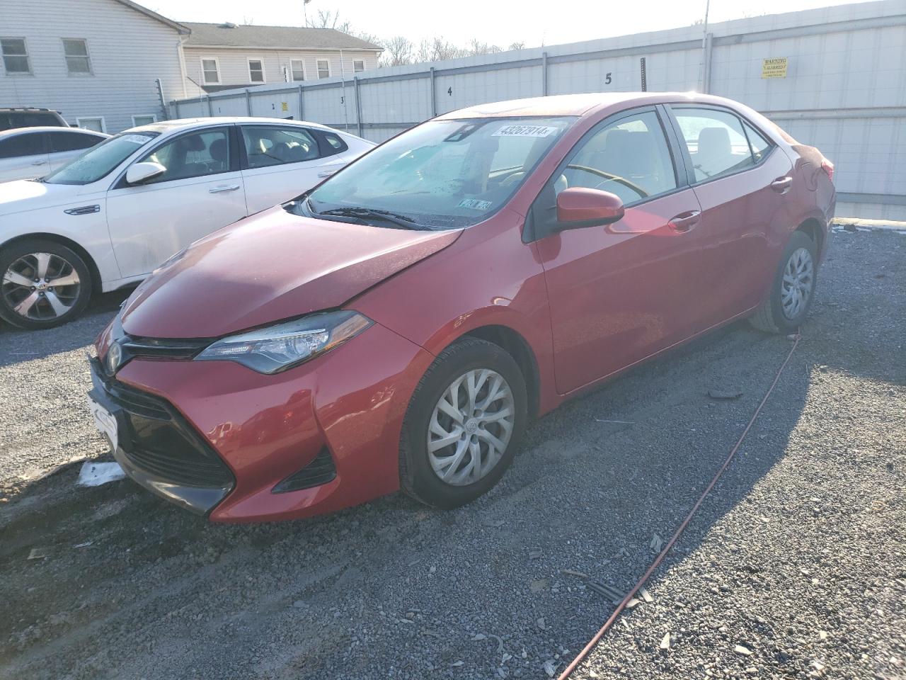 TOYOTA COROLLA 2017 2t1burhe7hc832616