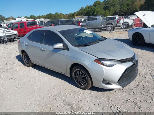 TOYOTA COROLLA 2017 2t1burhe7hc883923