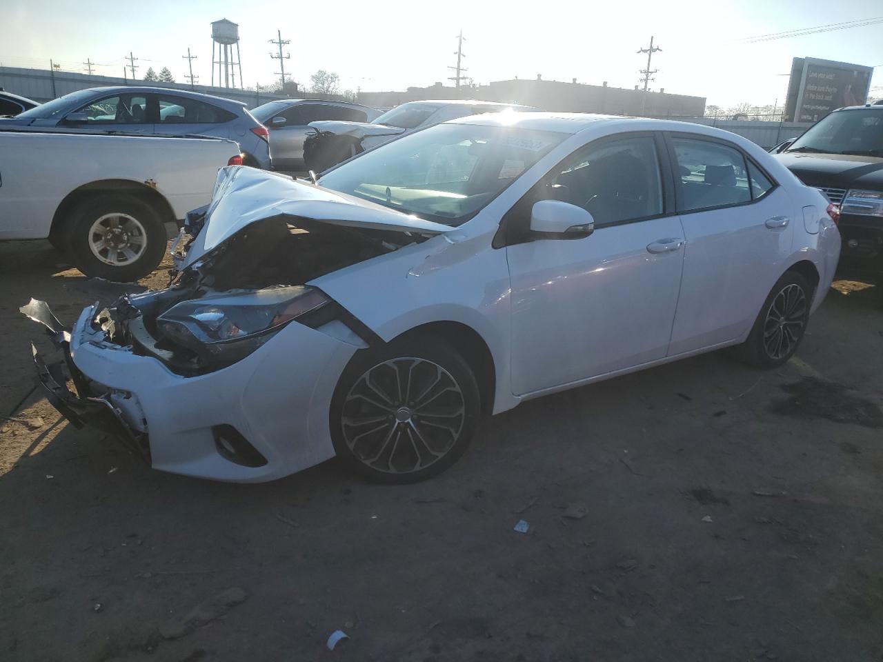 TOYOTA COROLLA 2014 2t1burhe8ec153384