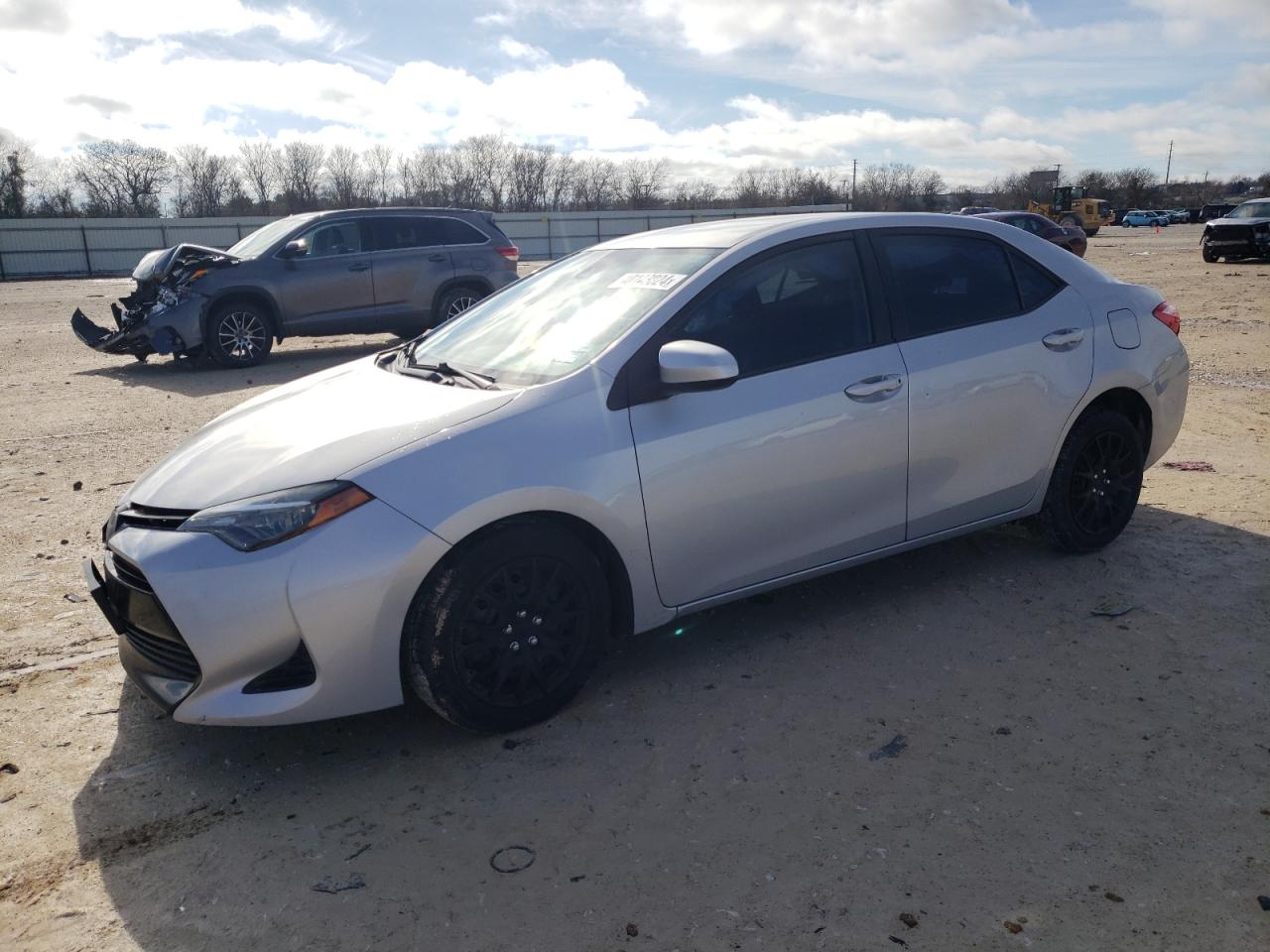 TOYOTA COROLLA 2019 2t1burhe8kc163246