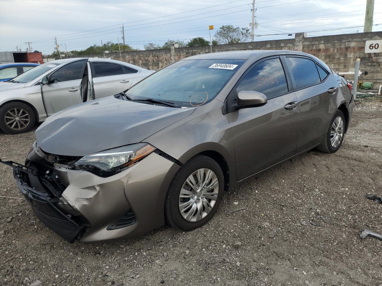 TOYOTA COROLLA 2019 2t1burhe8kc184517