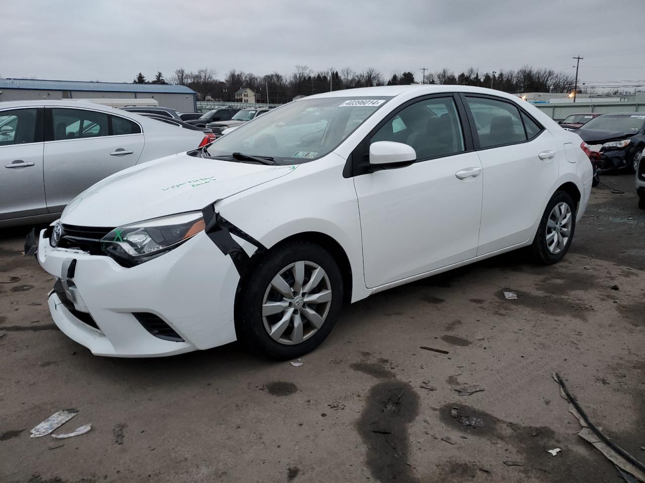 TOYOTA COROLLA 2015 2t1burhe9fc363431