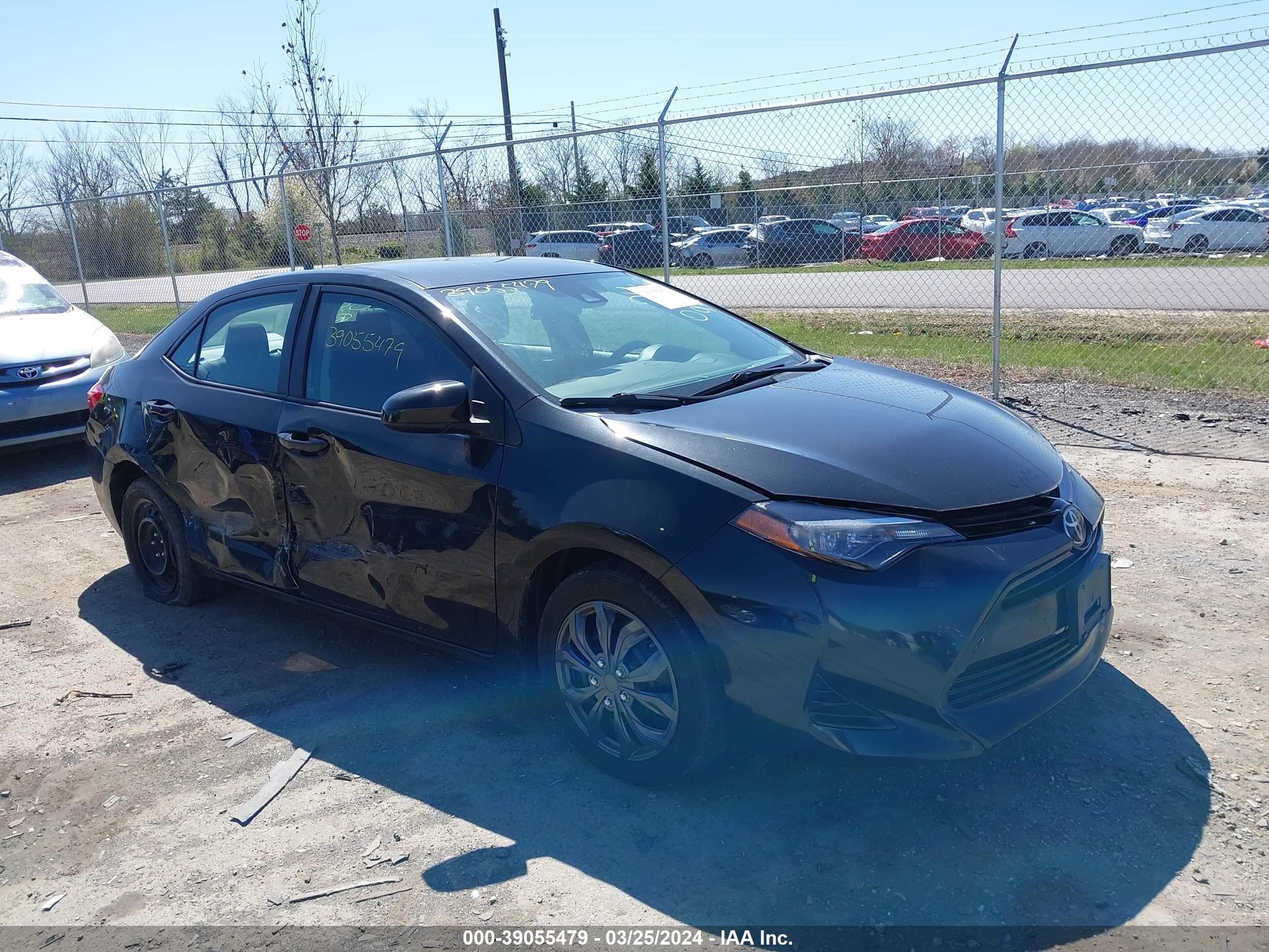 TOYOTA COROLLA 2017 2t1burhe9hc877881