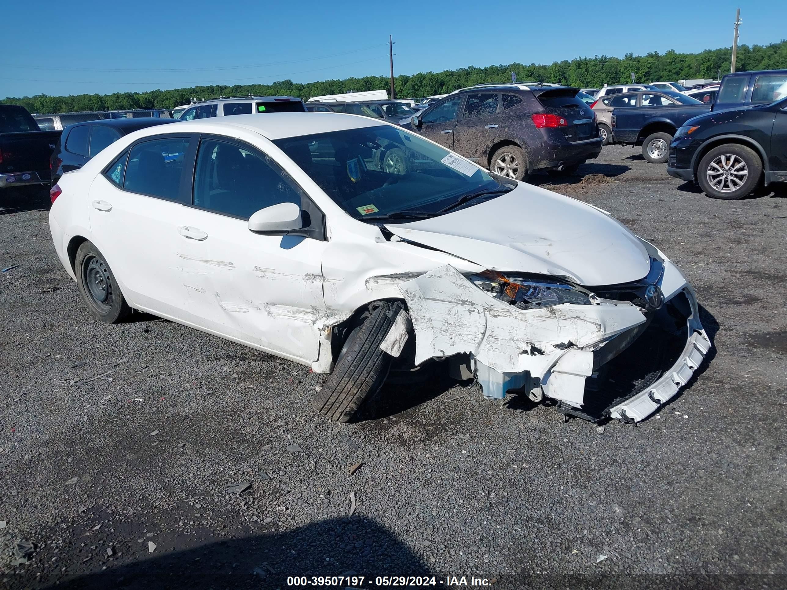 TOYOTA COROLLA 2018 2t1burhe9jc066491