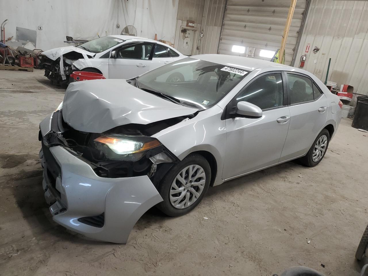 TOYOTA COROLLA 2018 2t1burhe9jc097336