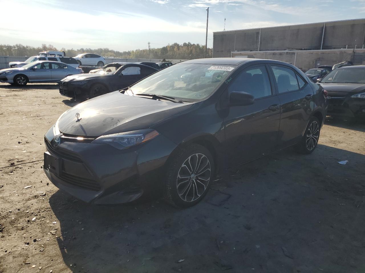 TOYOTA COROLLA 2018 2t1burhe9jc990090