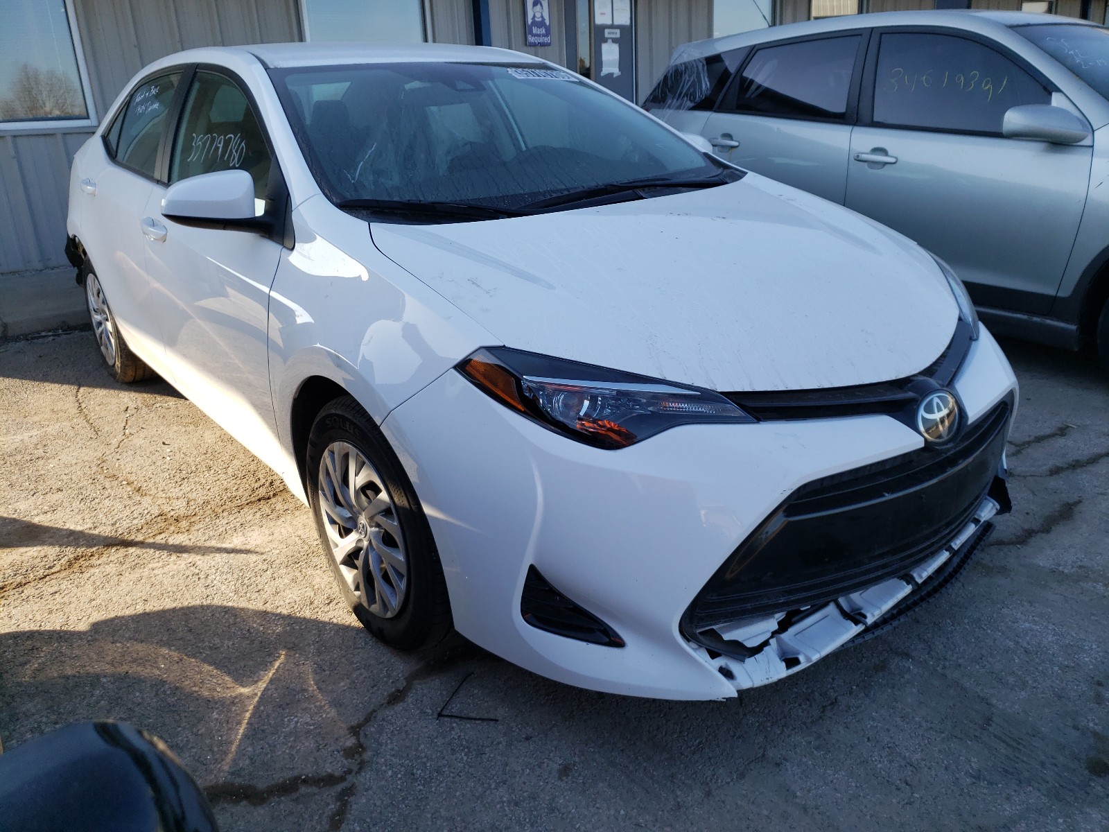 TOYOTA COROLLA L 2018 2t1burhexjc103824