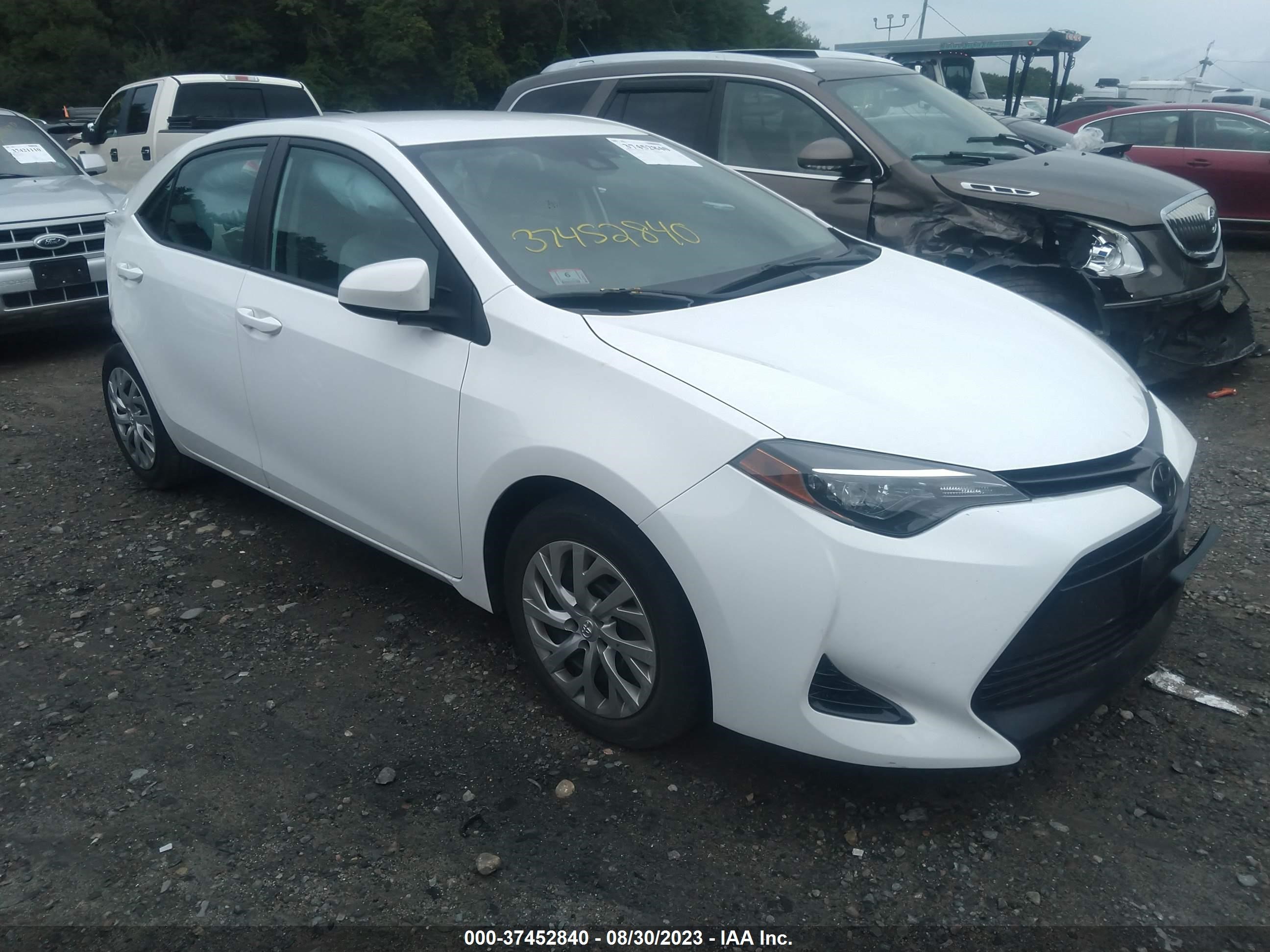 TOYOTA COROLLA 2019 2t1burhexkc155844