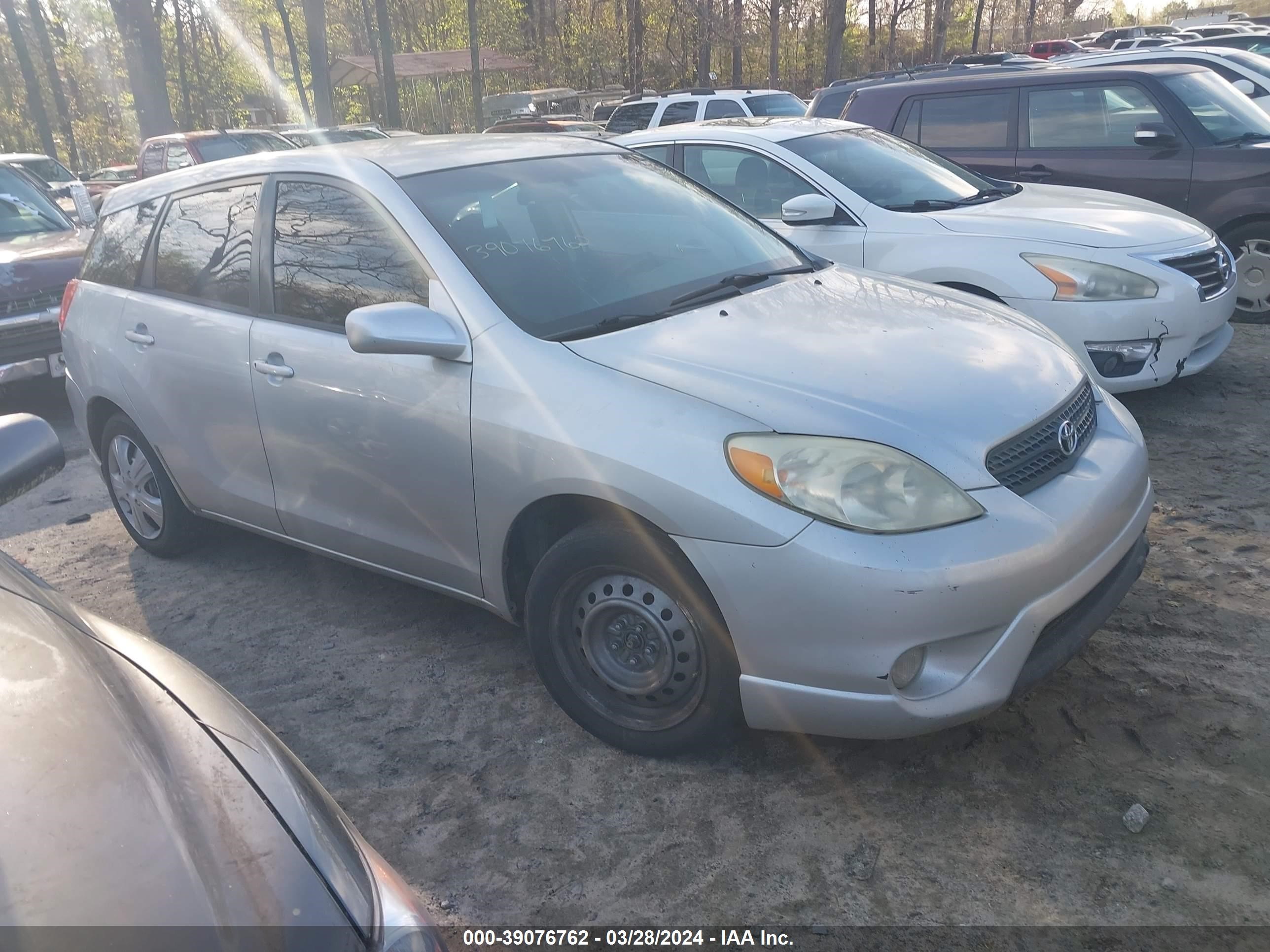 TOYOTA MATRIX 2005 2t1kr32e05c430780