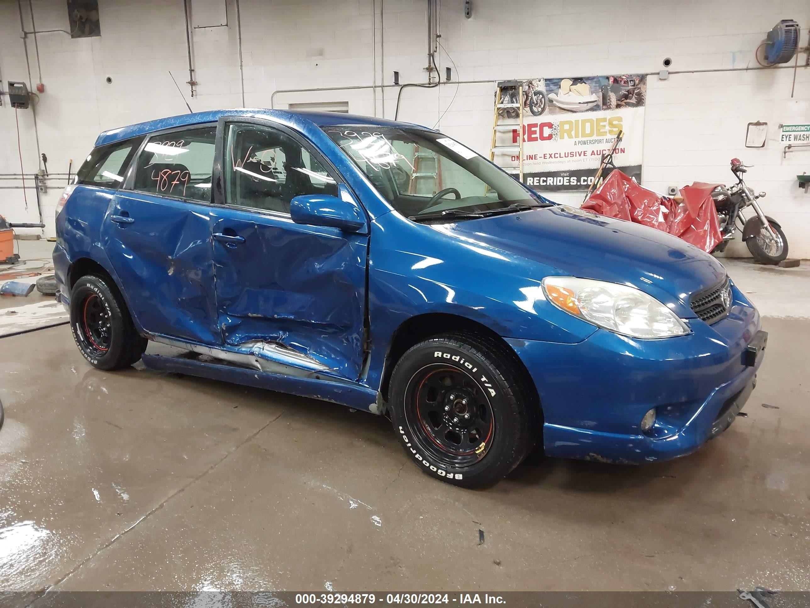 TOYOTA MATRIX 2006 2t1kr32e06c605644