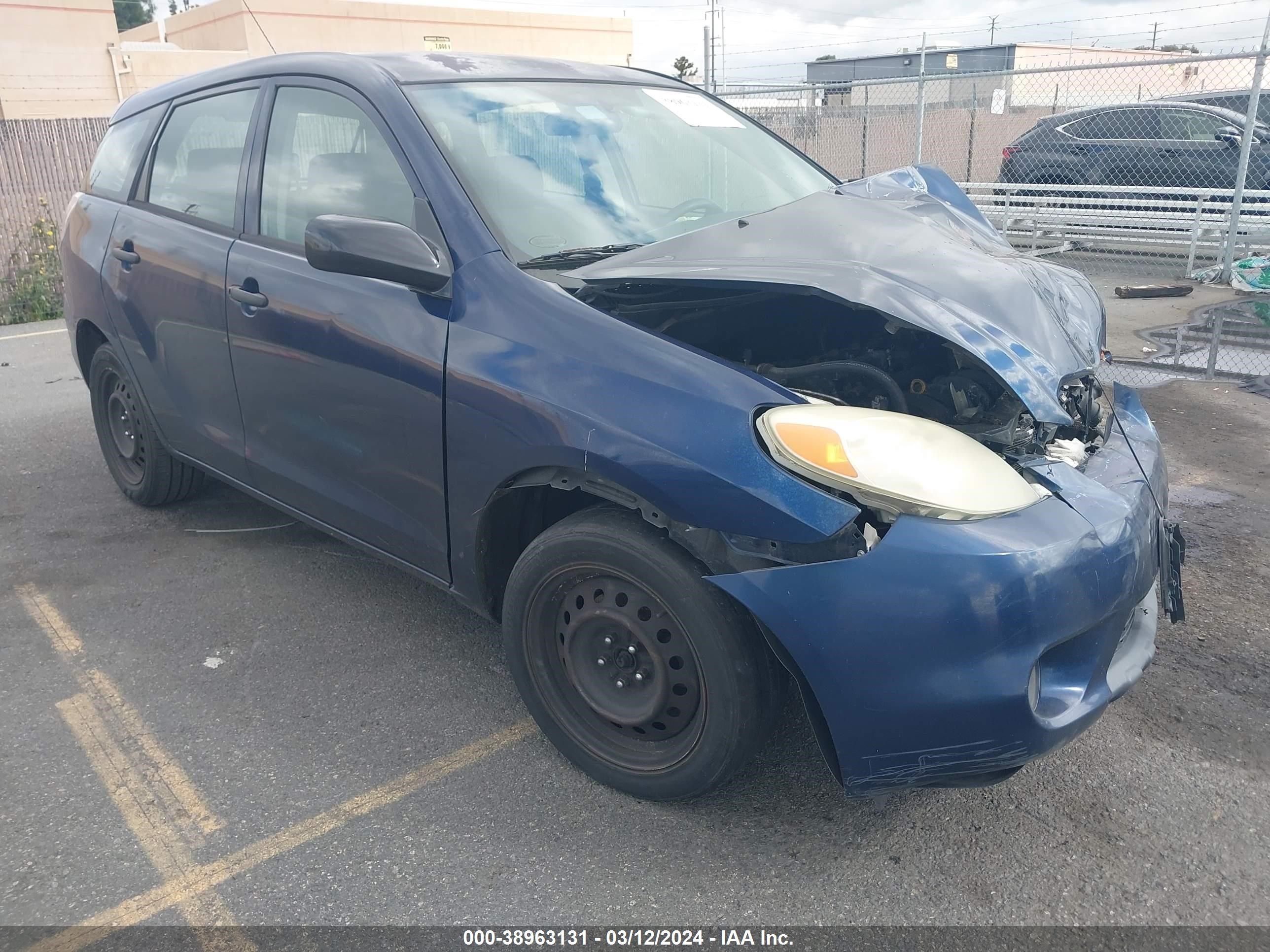 TOYOTA MATRIX 2005 2t1kr32e15c382206