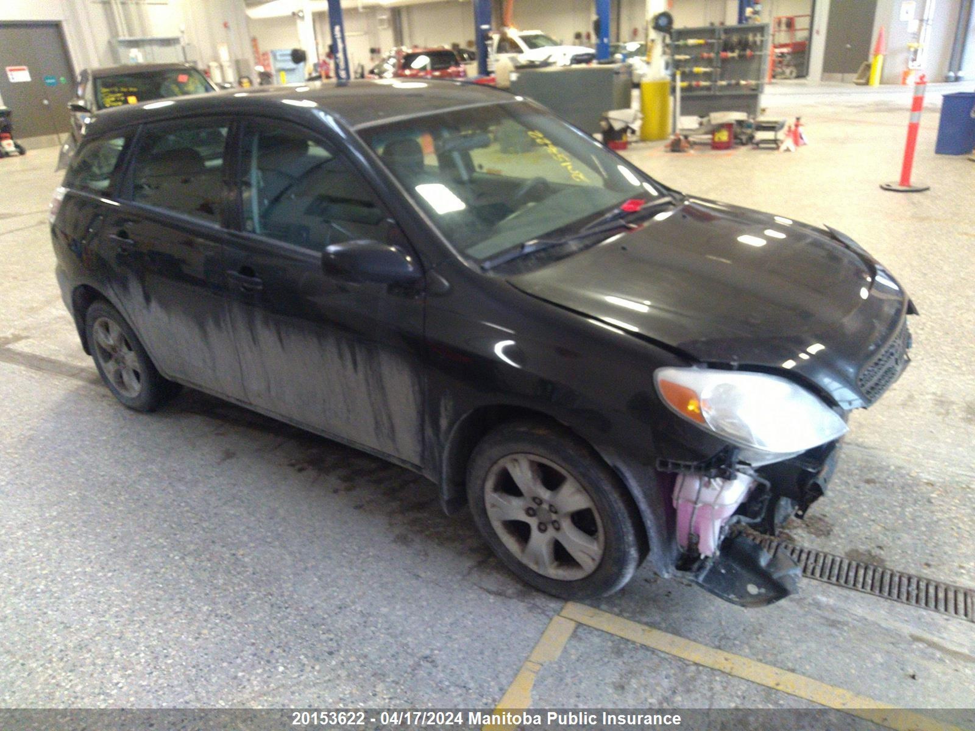 TOYOTA MATRIX 2005 2t1kr32e35c896090