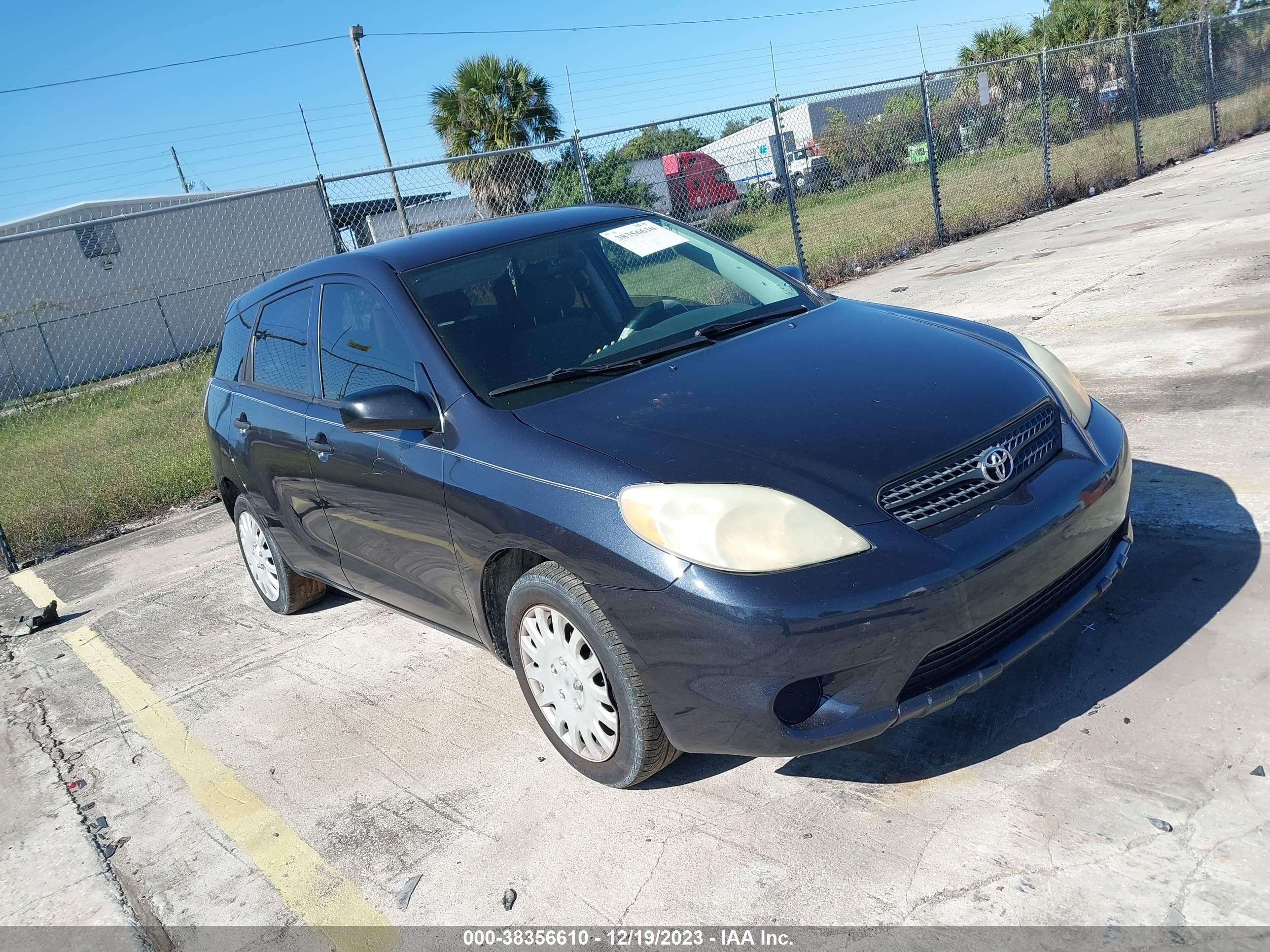 TOYOTA MATRIX 2006 2t1kr32e36c606738