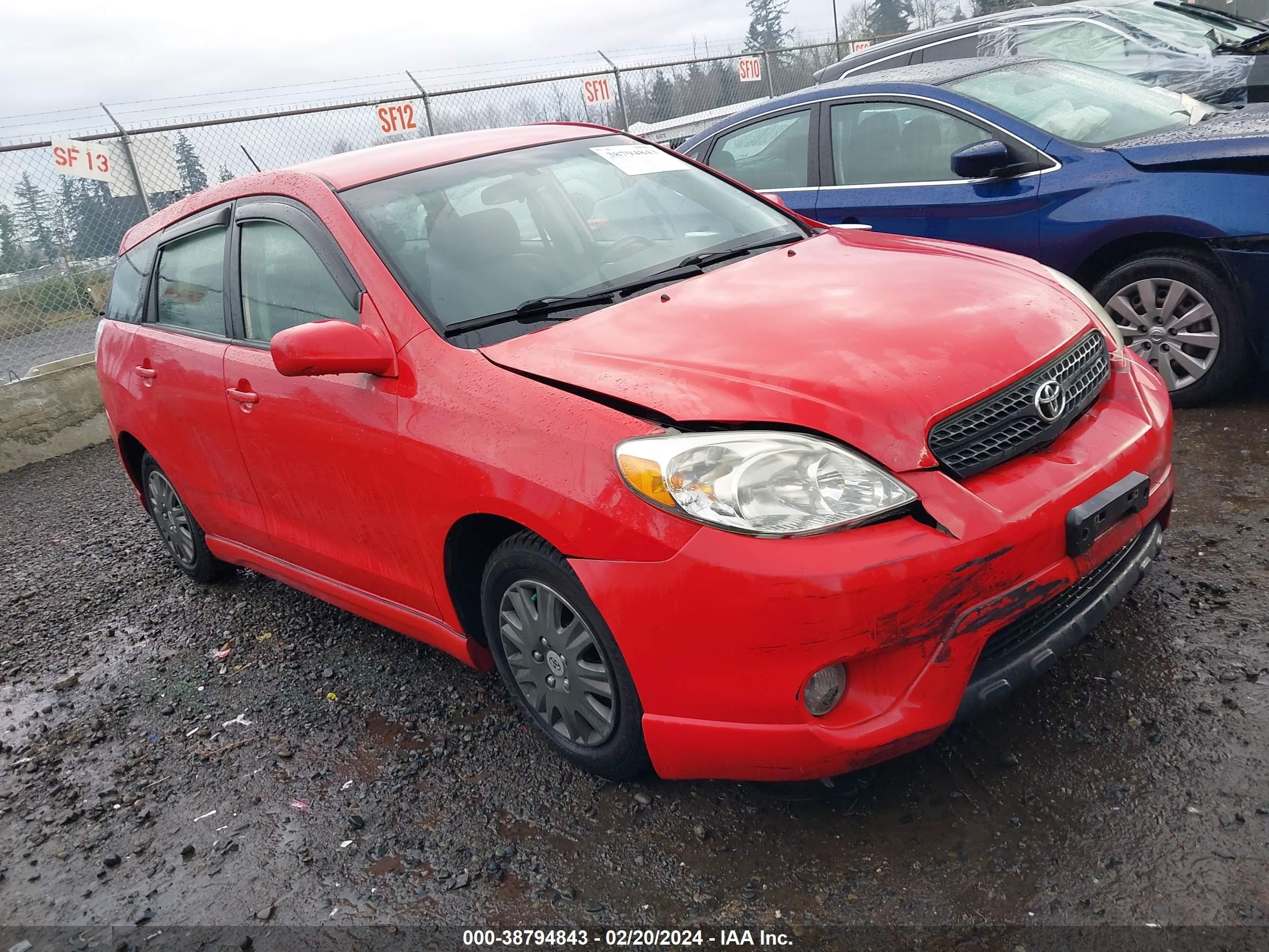 TOYOTA MATRIX 2005 2t1kr32e45c502385