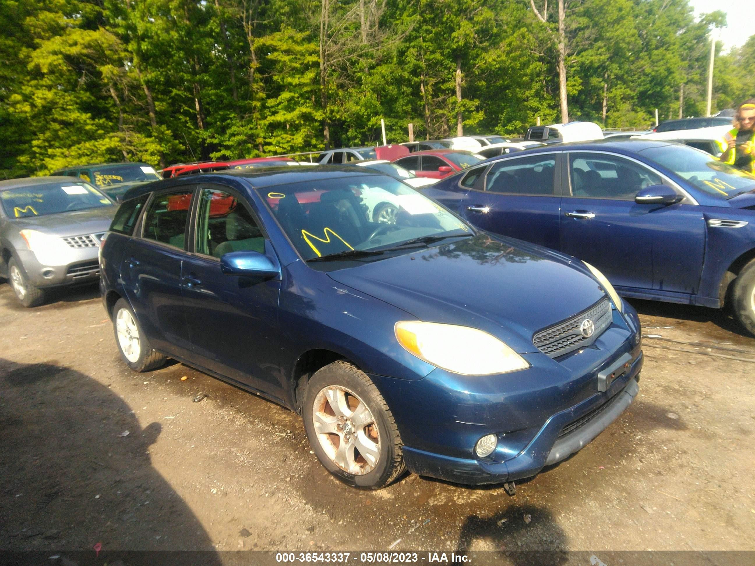 TOYOTA MATRIX 2006 2t1kr32e46c561745