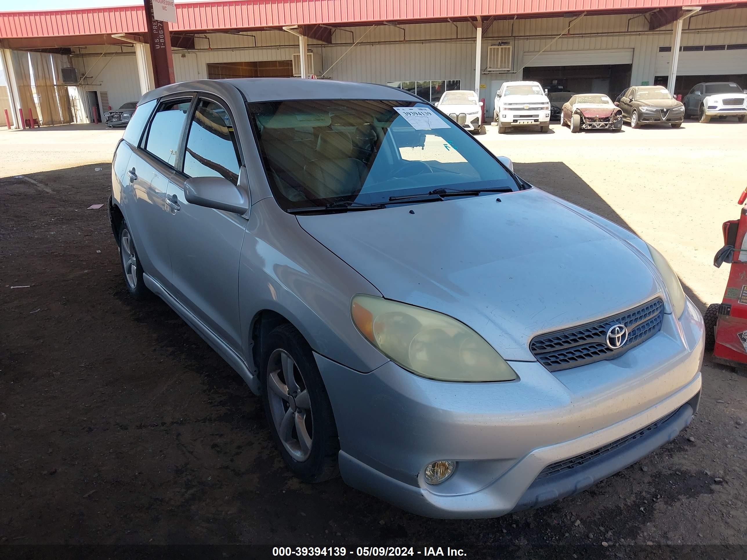 TOYOTA MATRIX 2006 2t1kr32e56c623167