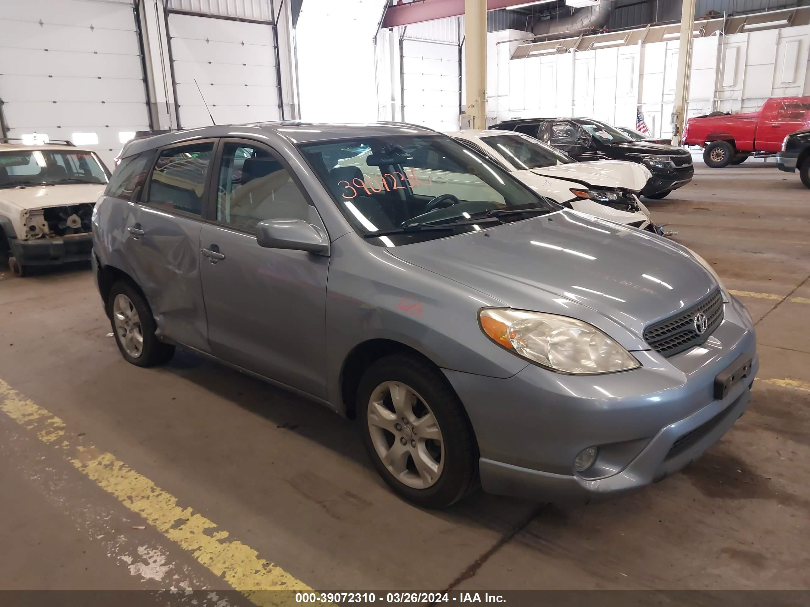 TOYOTA MATRIX 2008 2t1kr32e58c706620