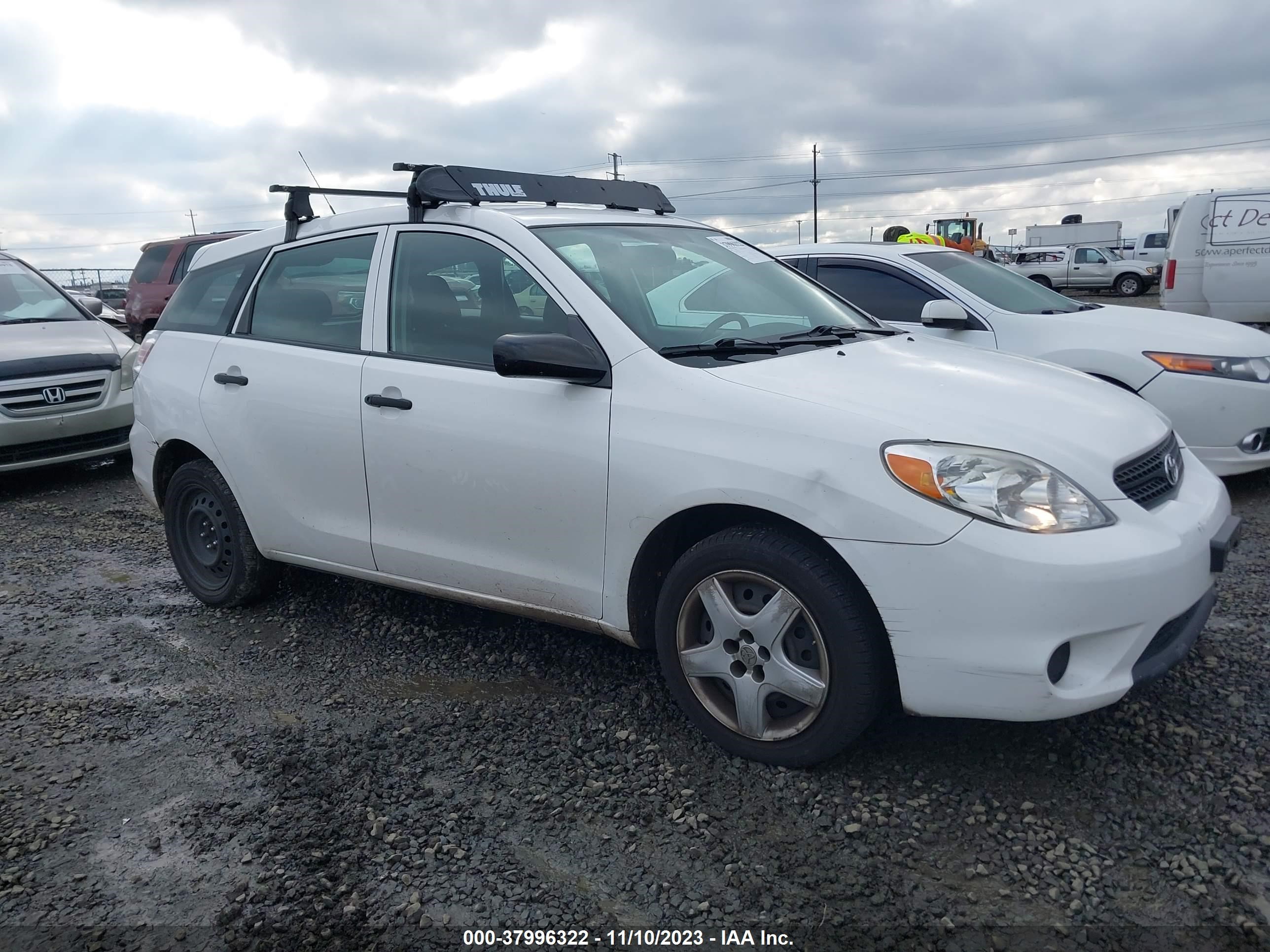 TOYOTA MATRIX 2008 2t1kr32e58c708321