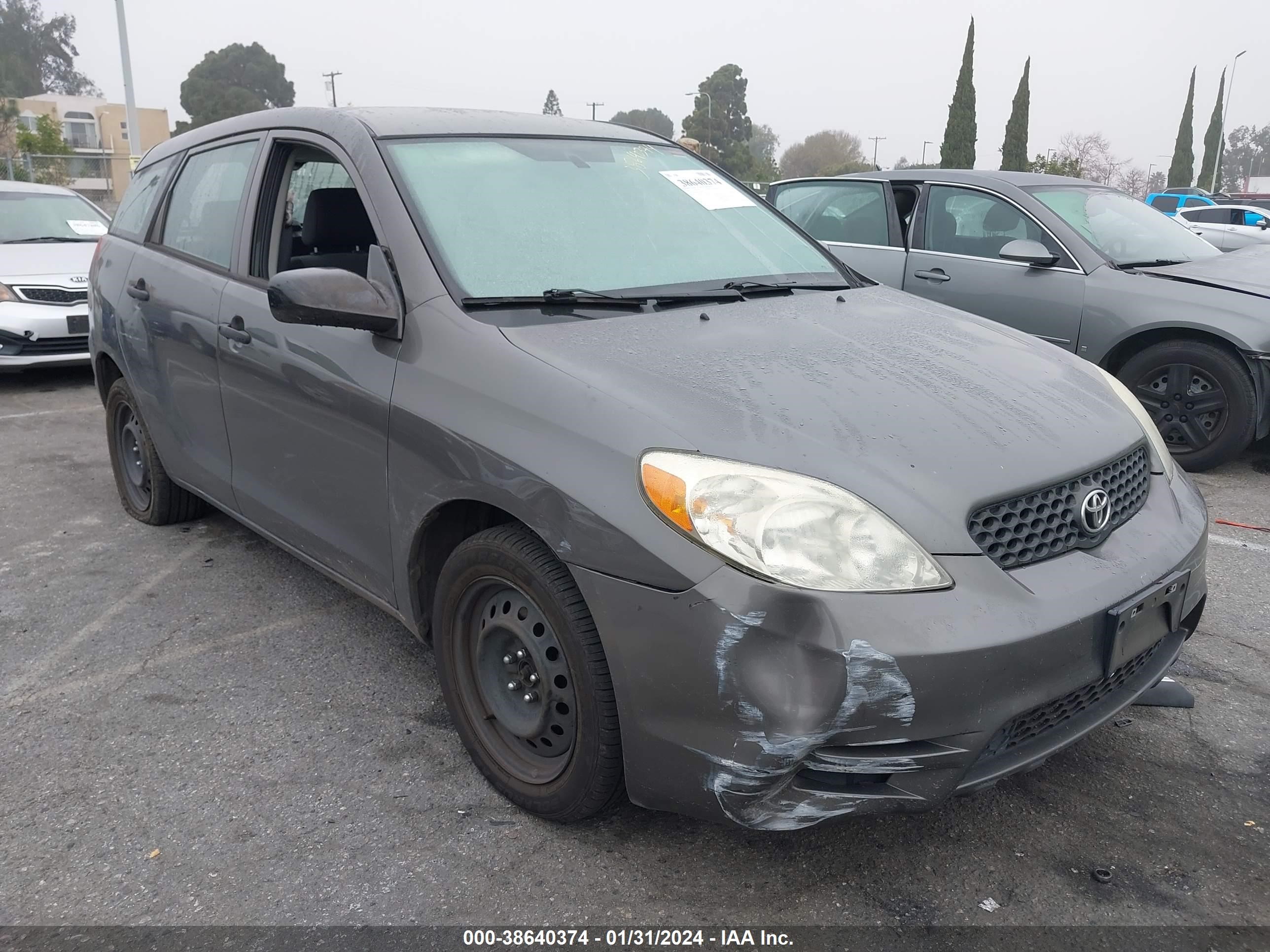 TOYOTA MATRIX 2004 2t1kr32e74c199648