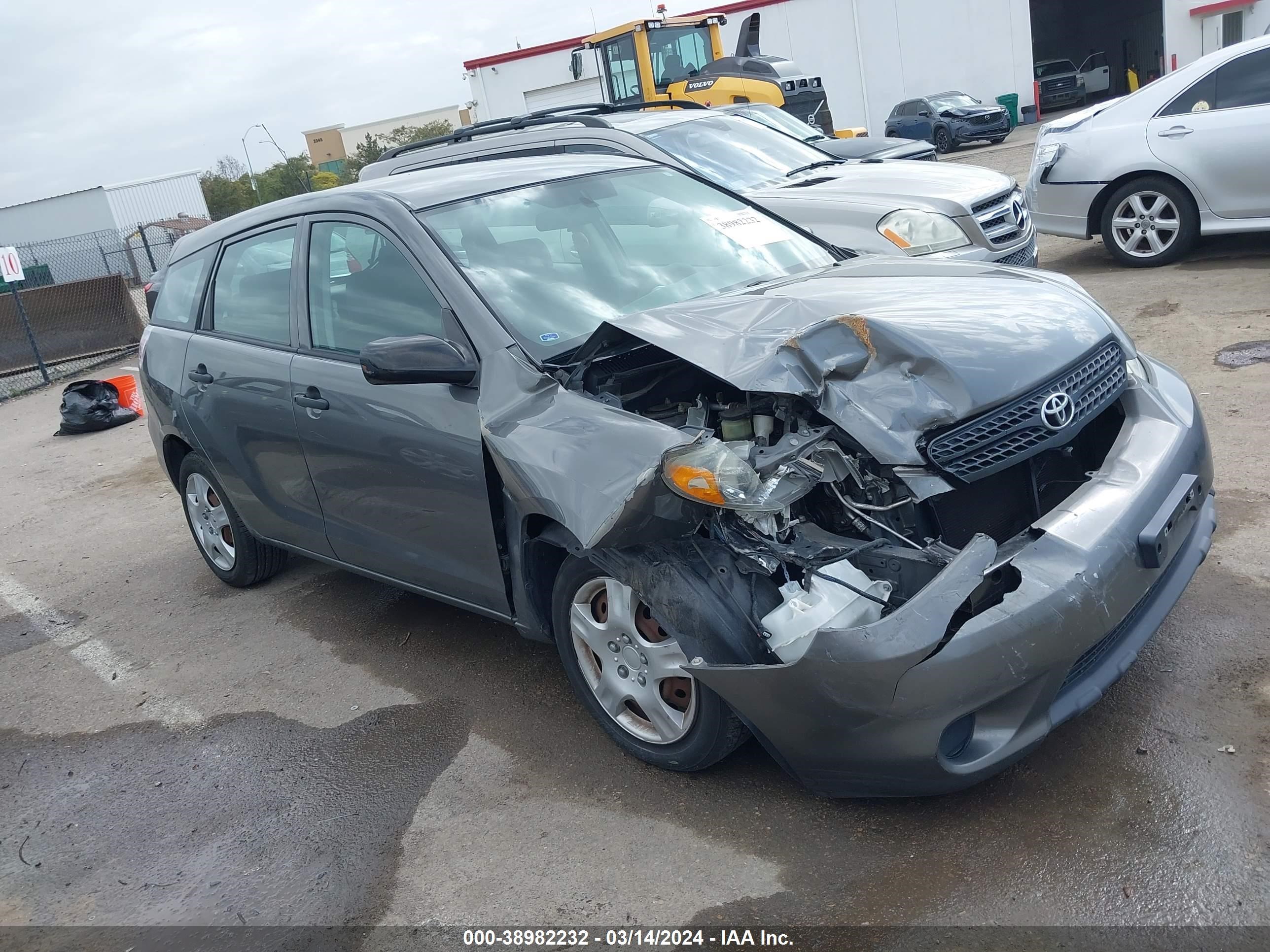 TOYOTA MATRIX 2006 2t1kr32e76c604233