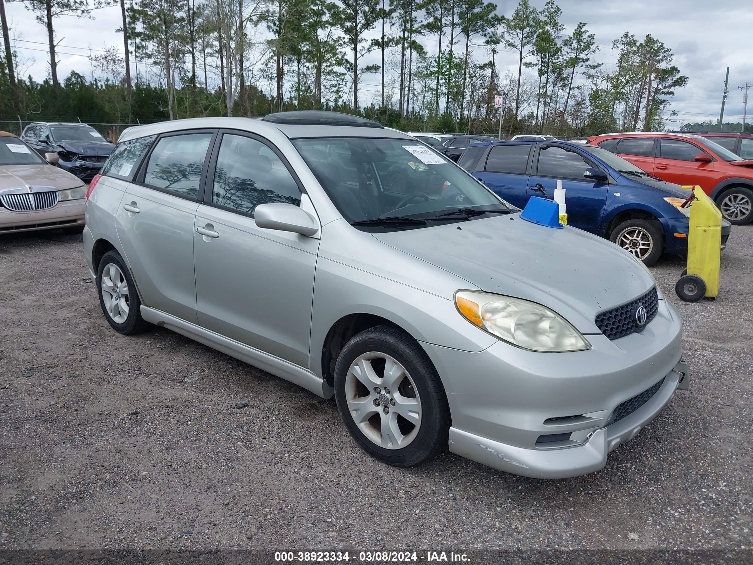 TOYOTA MATRIX 2003 2t1kr32e93c003658