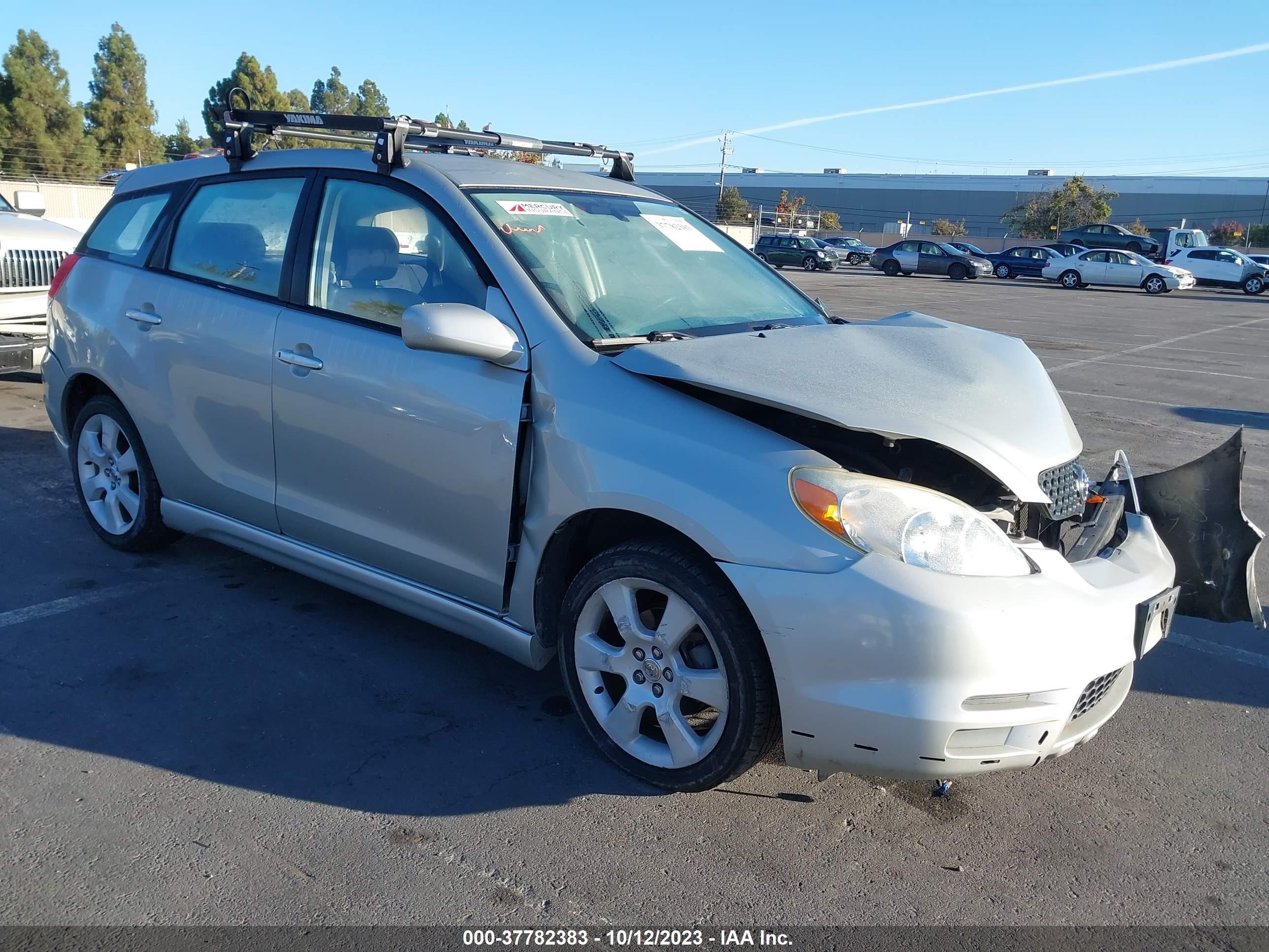 TOYOTA MATRIX 2003 2t1kr32e93c155939