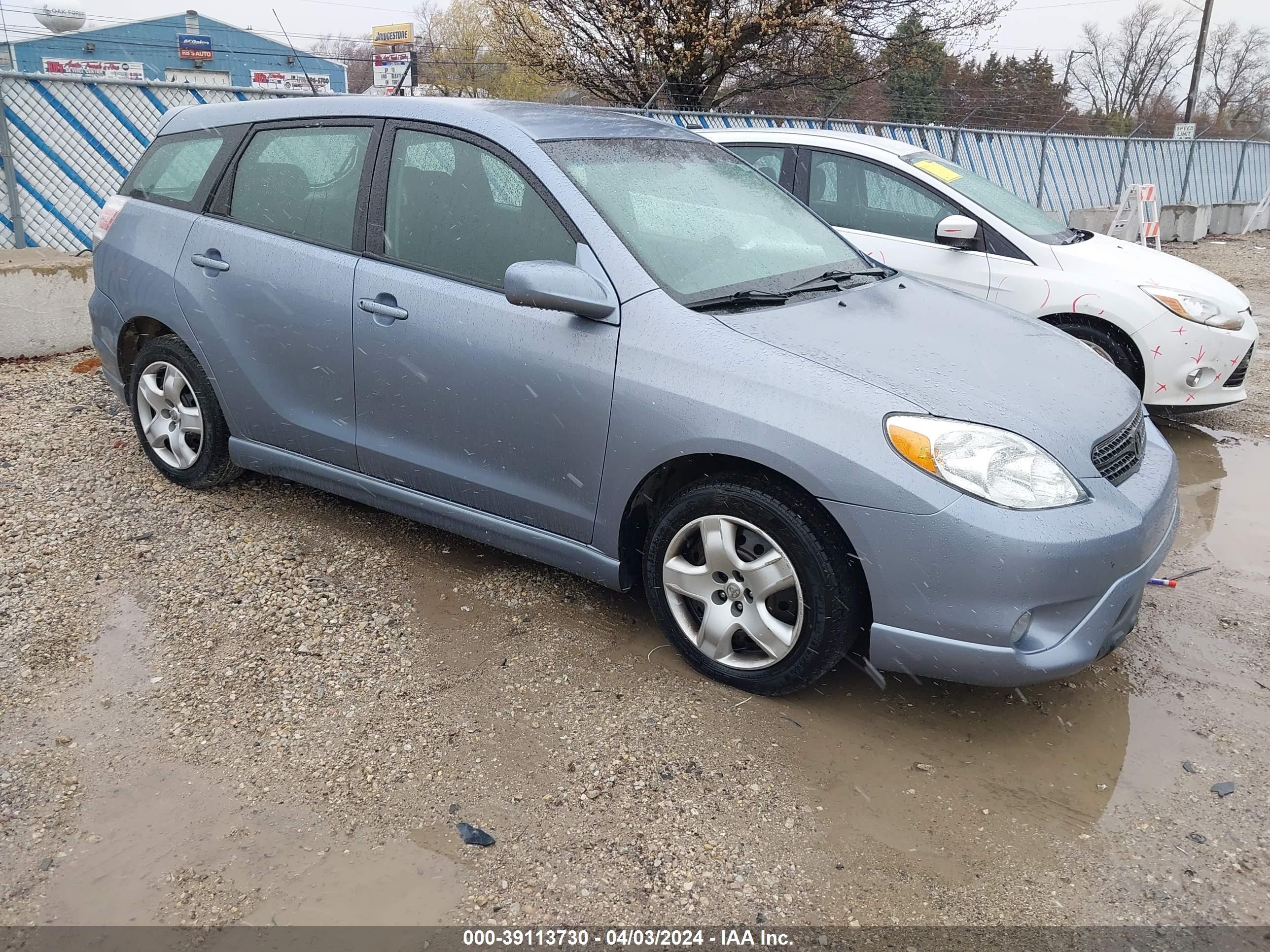 TOYOTA MATRIX 2005 2t1kr32e95c424508