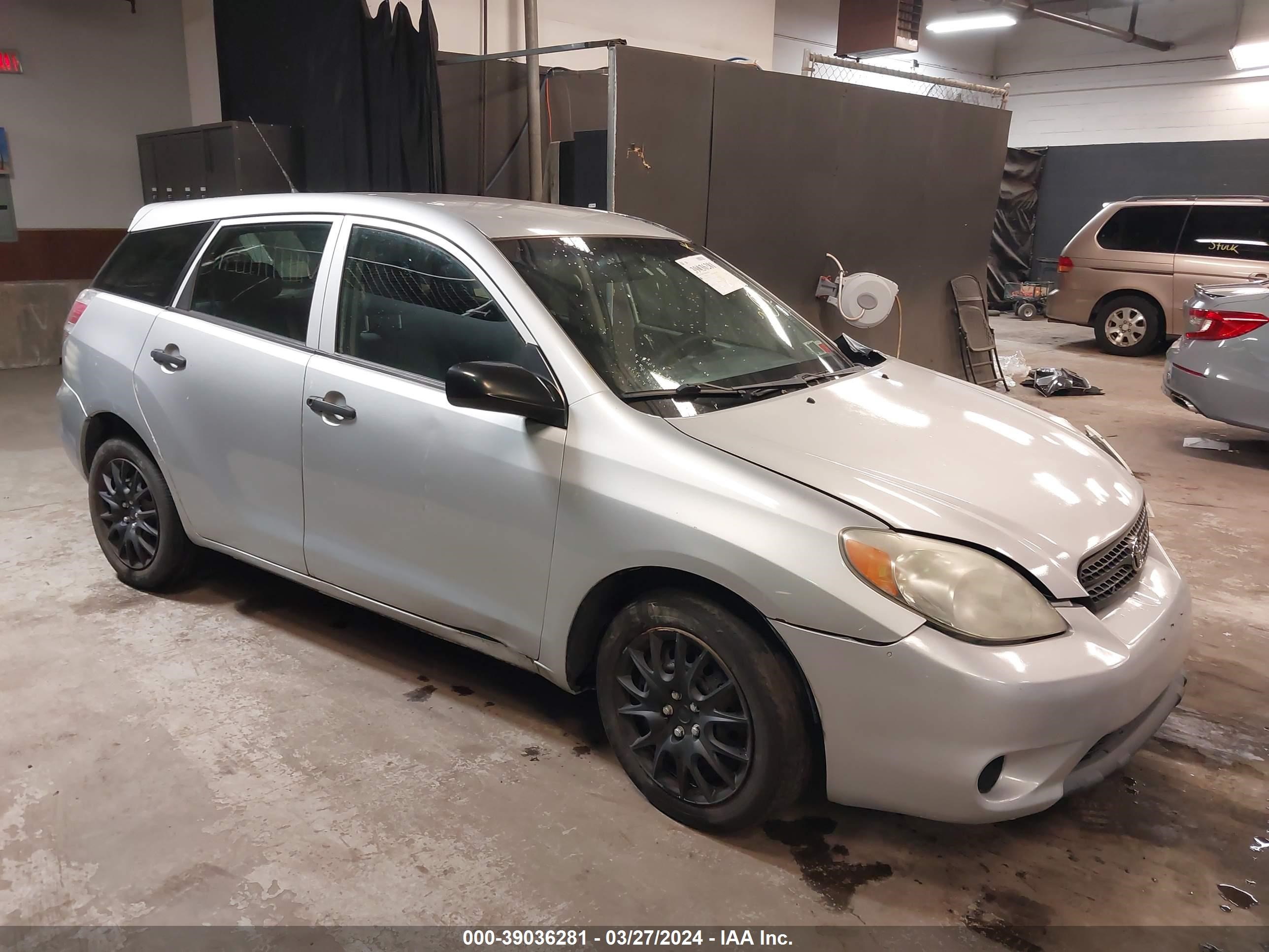 TOYOTA MATRIX 2005 2t1kr32ex5c358485