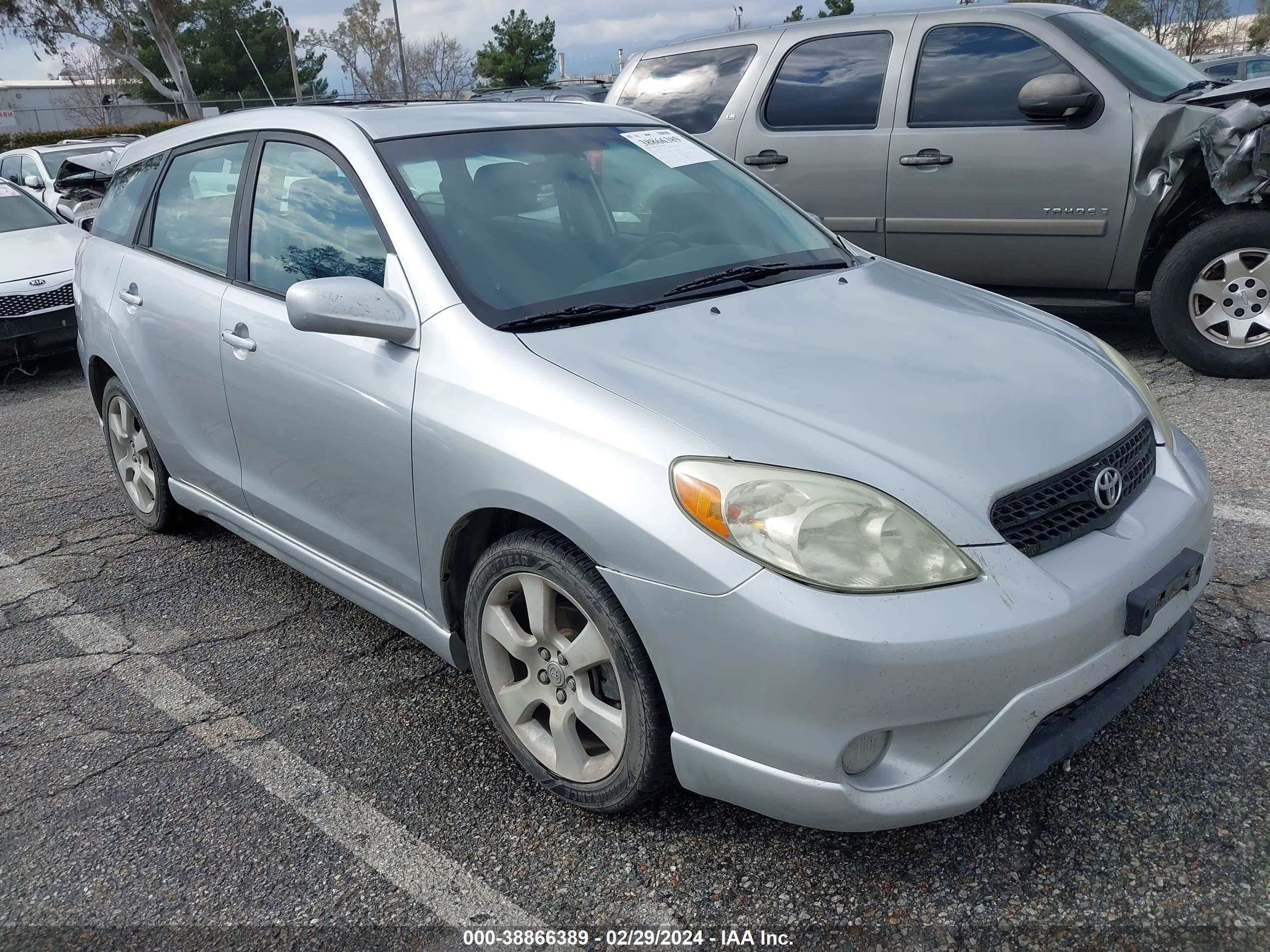 TOYOTA MATRIX 2005 2t1ky32e55c323341