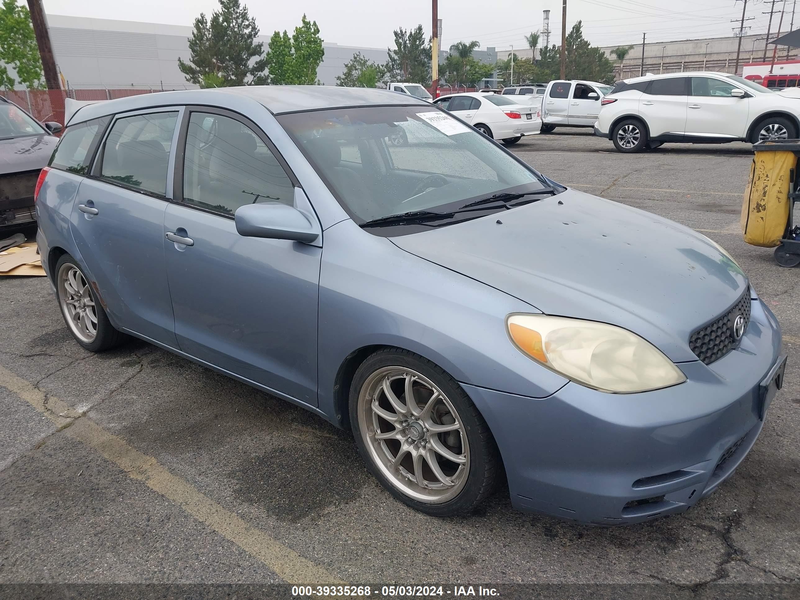 TOYOTA MATRIX 2003 2t1ky32e83c061358