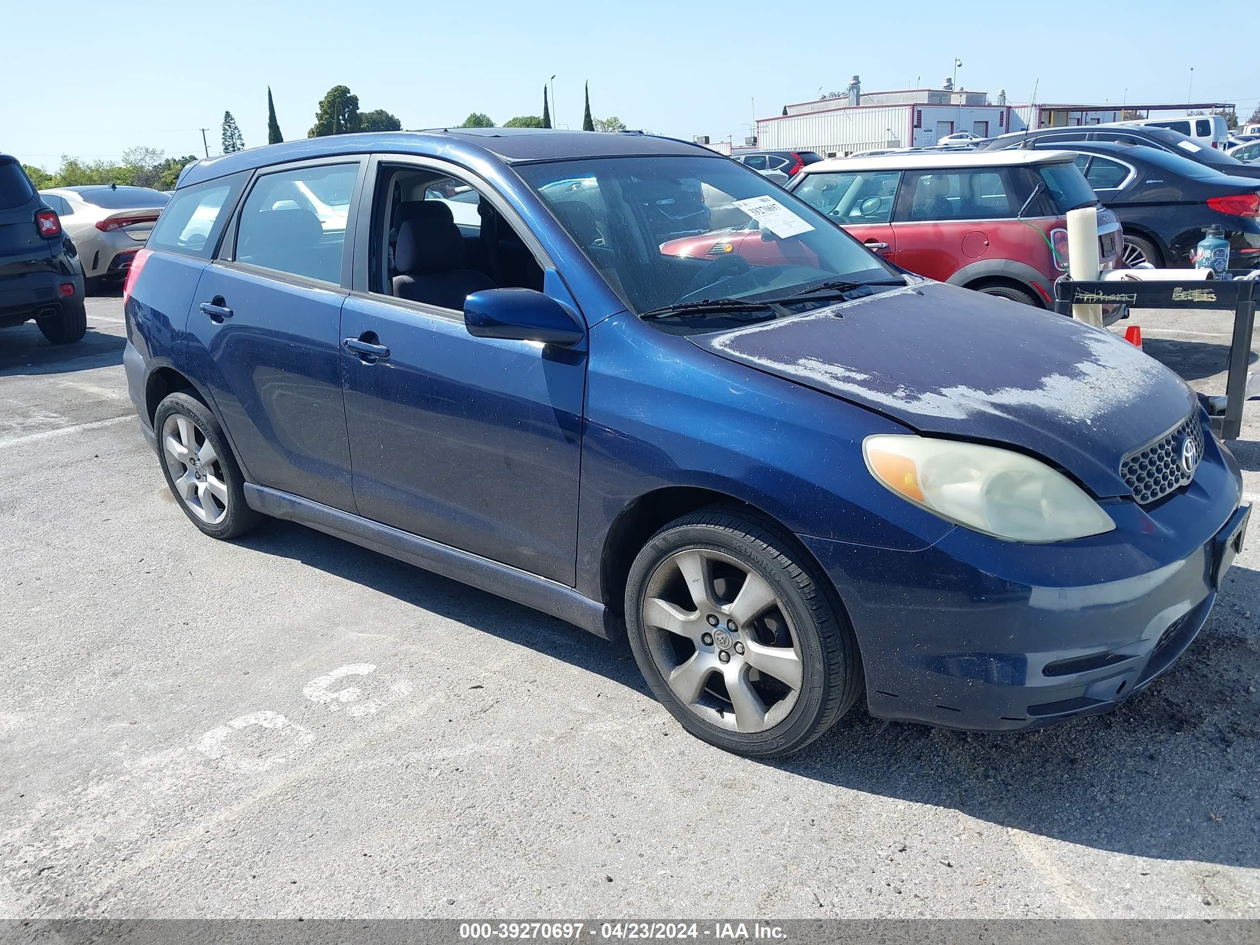 TOYOTA MATRIX 2004 2t1ky38e54c189601