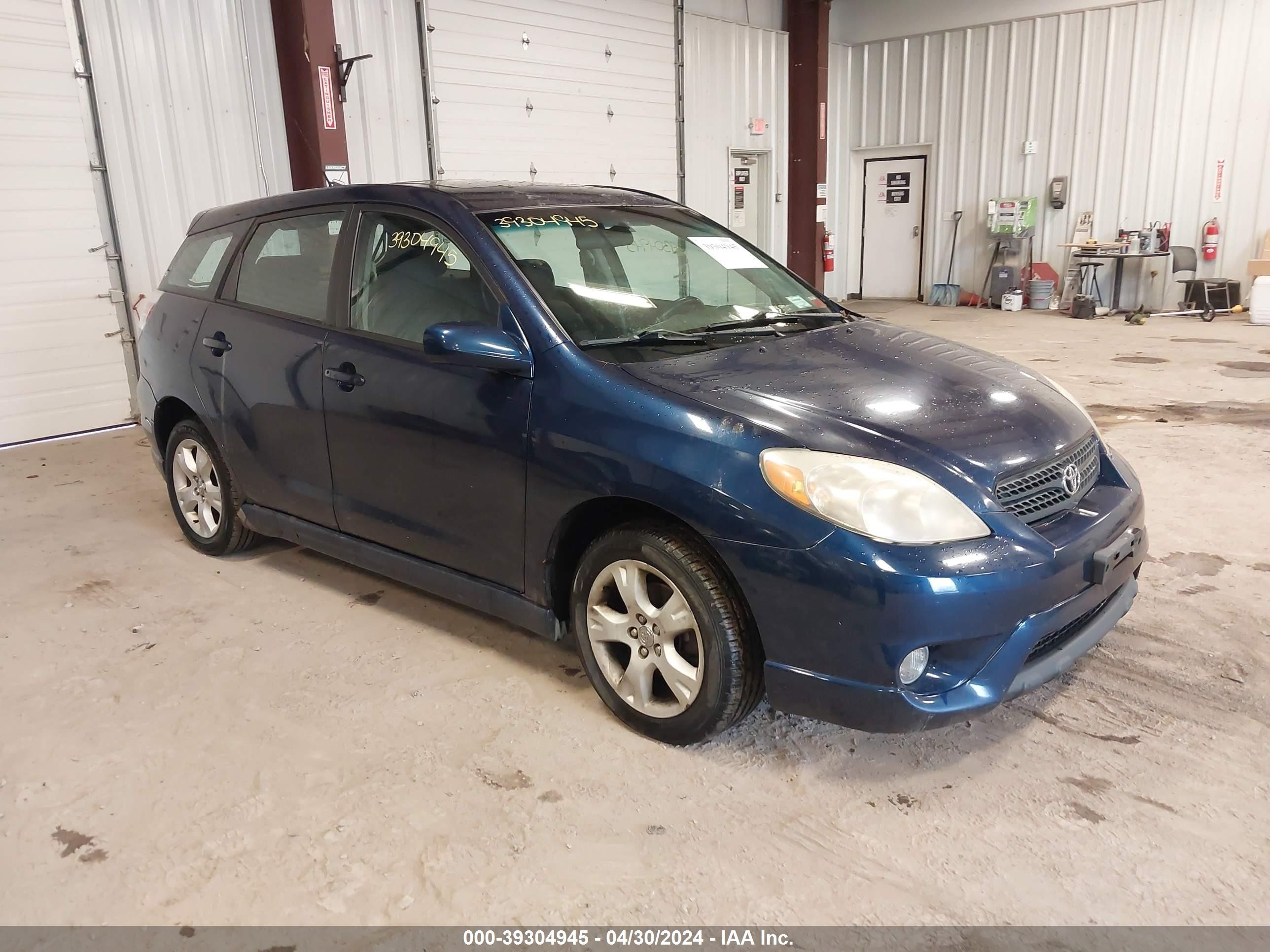 TOYOTA MATRIX 2006 2t1lr30e26c553750