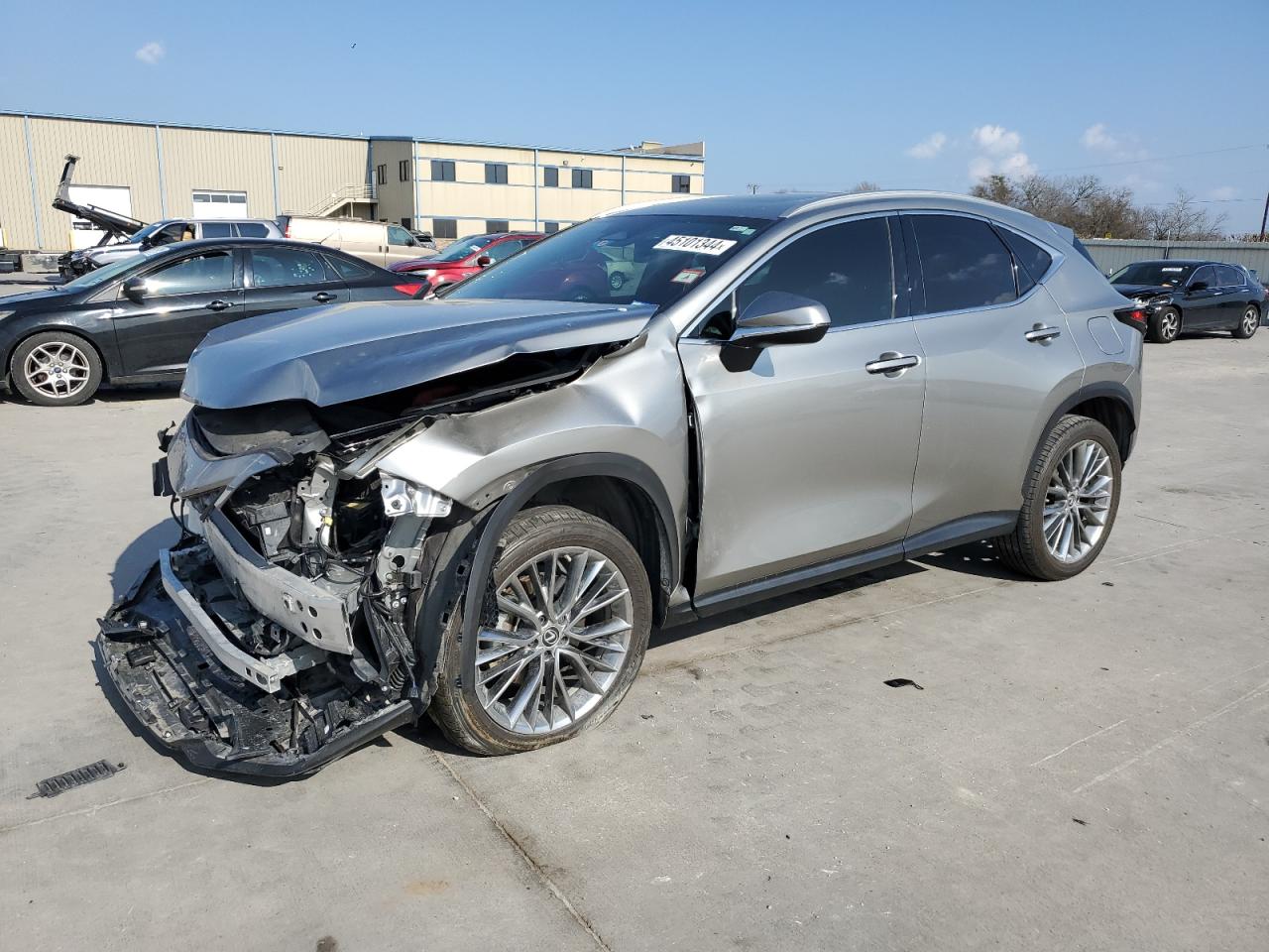 LEXUS NX 2022 2t2gkcez1nc004410