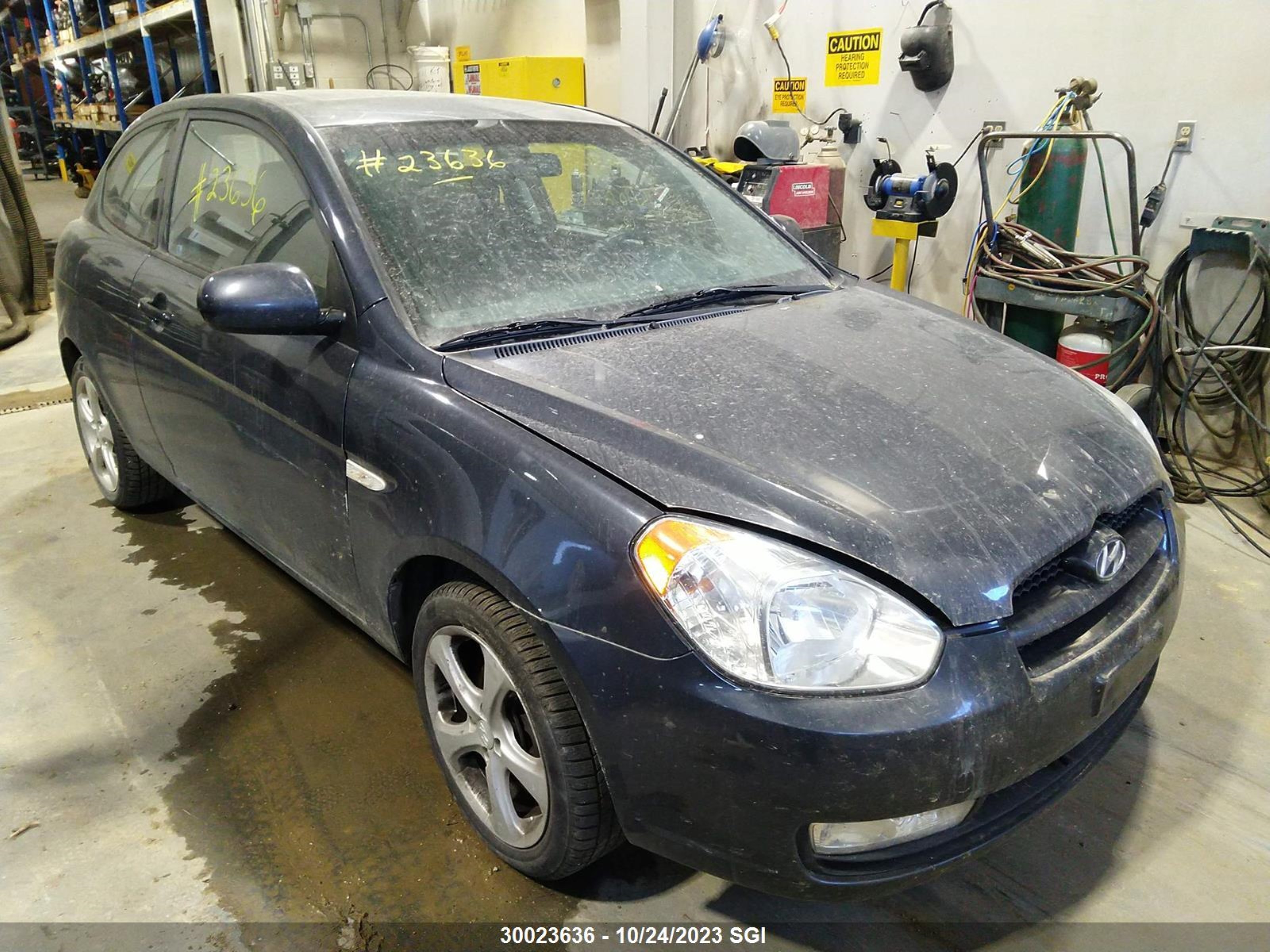 HYUNDAI ACCENT 2011 2t2ha31u24c018445