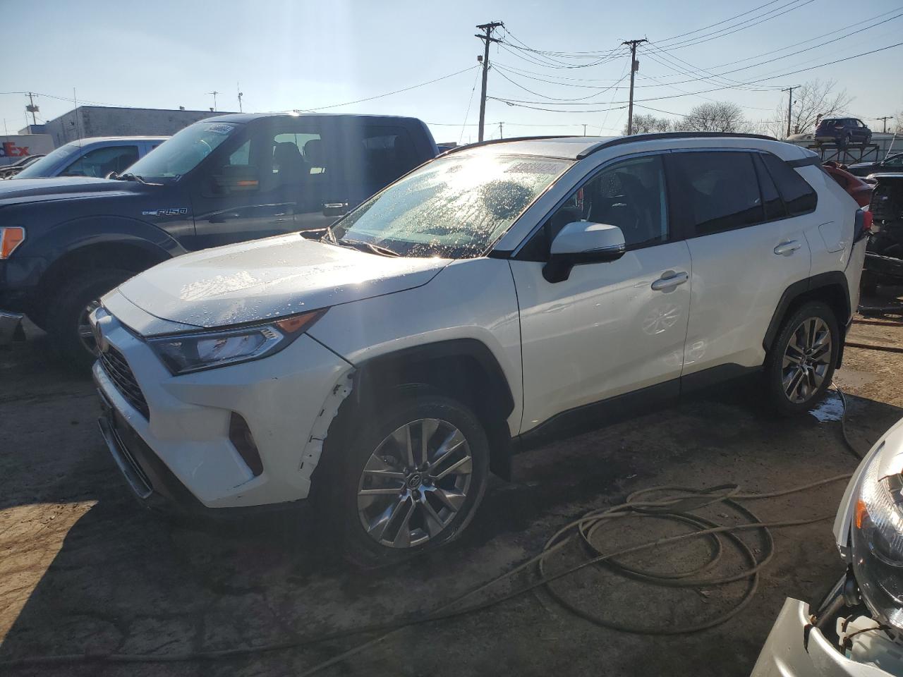 TOYOTA RAV 4 2021 2t3a1rfv4mw163826