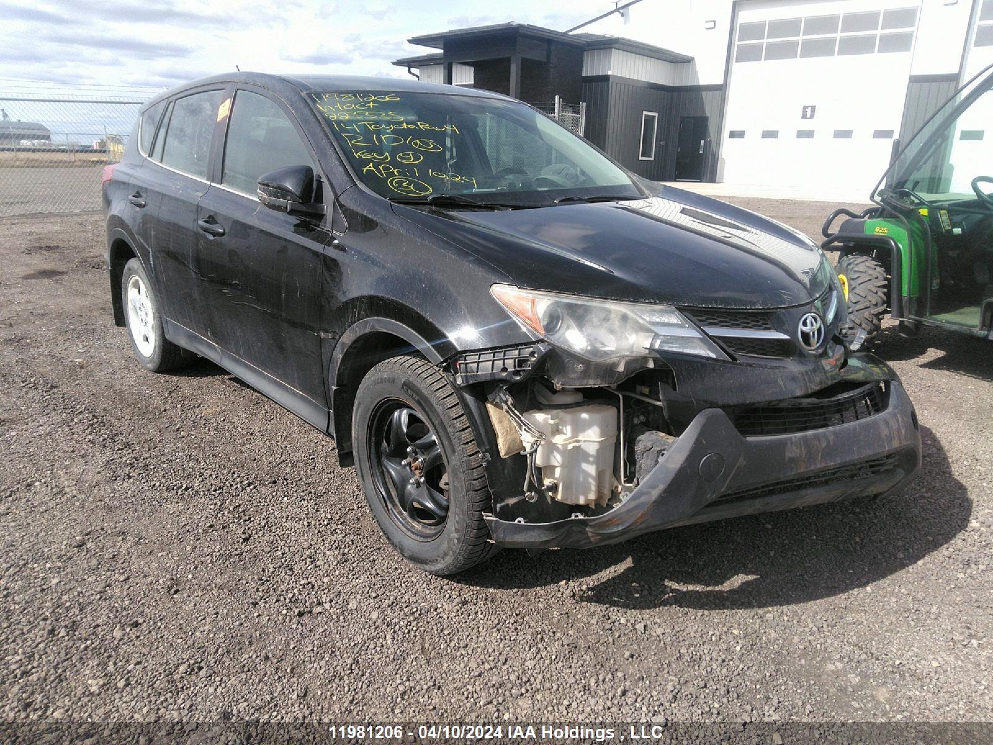 TOYOTA RAV 4 2014 2t3bfrev0ew223335