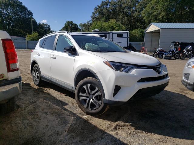 TOYOTA RAV4 LE 2017 2t3bfrev0hw556171