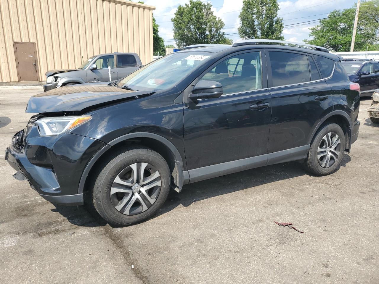 TOYOTA RAV 4 2017 2t3bfrev0hw596685