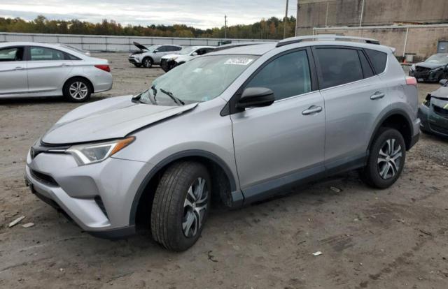 TOYOTA RAV4 2017 2t3bfrev0hw601481