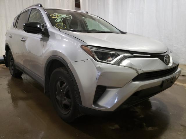 TOYOTA RAV4 LE 2017 2t3bfrev0hw646551