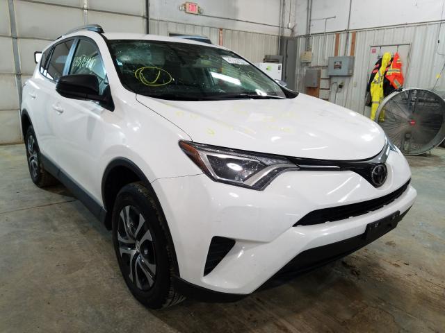 TOYOTA RAV4 LE 2018 2t3bfrev0jw810225