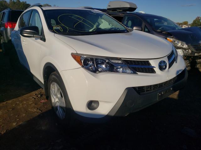 TOYOTA RAV4 LE 2015 2t3bfrev1fw255941