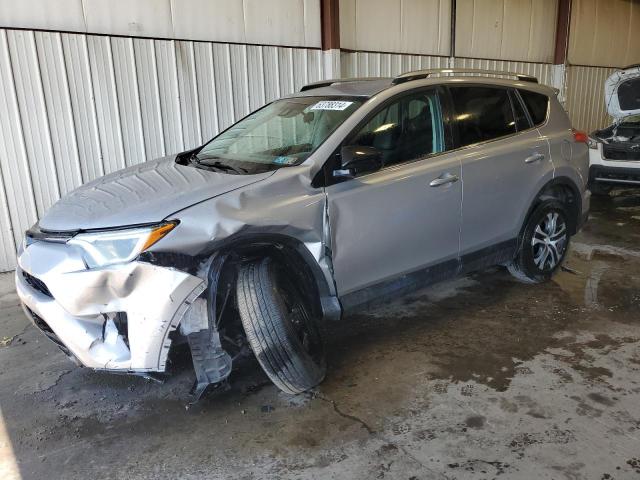 TOYOTA RAV4 LE 2017 2t3bfrev1hw582522