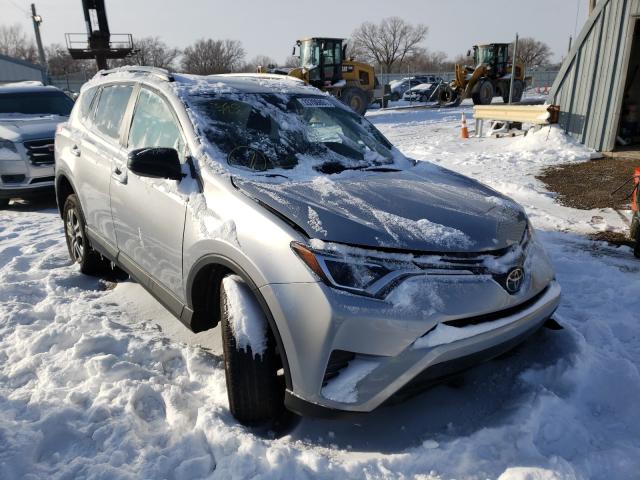 TOYOTA RAV4 LE 2017 2t3bfrev1hw586313