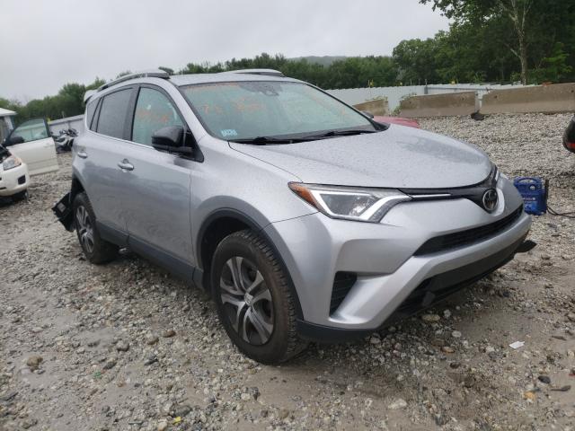 TOYOTA RAV4 LE 2017 2t3bfrev1hw591673