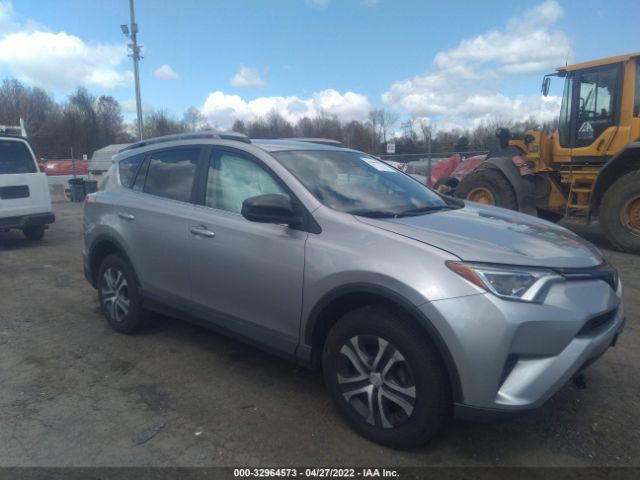 TOYOTA RAV4 2017 2t3bfrev1hw643366