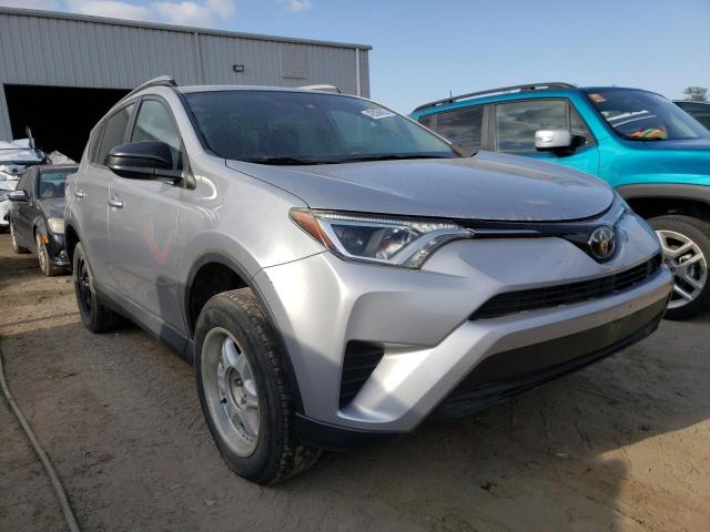 TOYOTA RAV4 LE 2018 2t3bfrev1jw730285