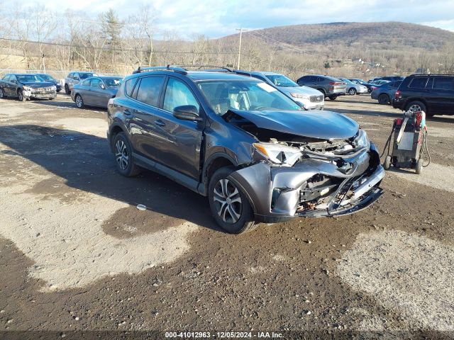 TOYOTA RAV4 2017 2t3bfrev2hw551523